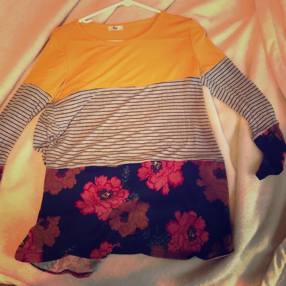 Long sleeve shirt color/pattern block